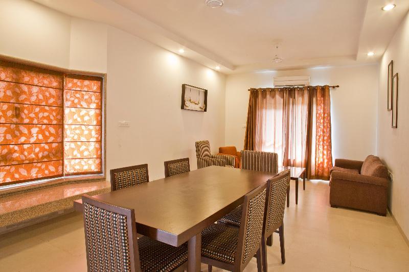 The Riverview Retreat Corbett By Leisure Hotels Garjia Εξωτερικό φωτογραφία
