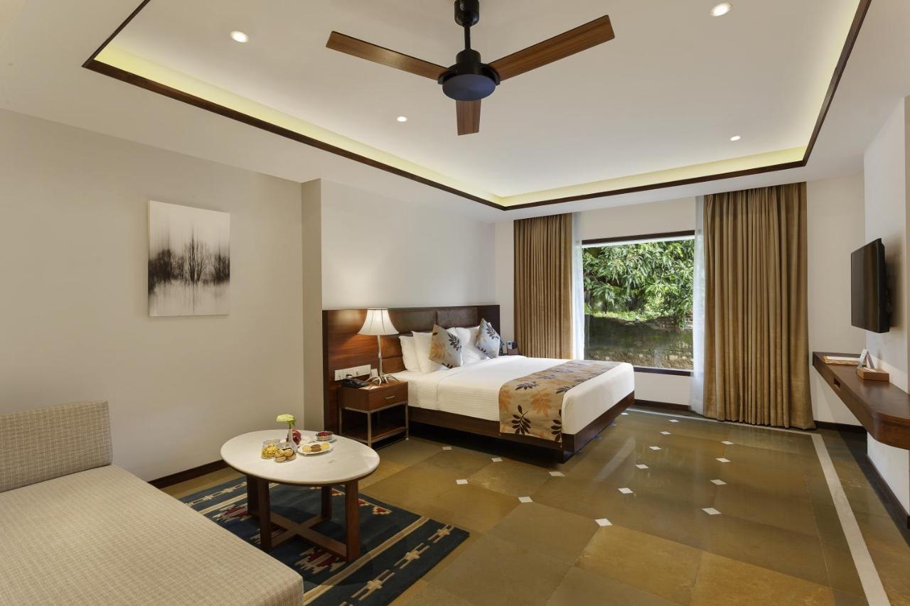 The Riverview Retreat Corbett By Leisure Hotels Garjia Εξωτερικό φωτογραφία